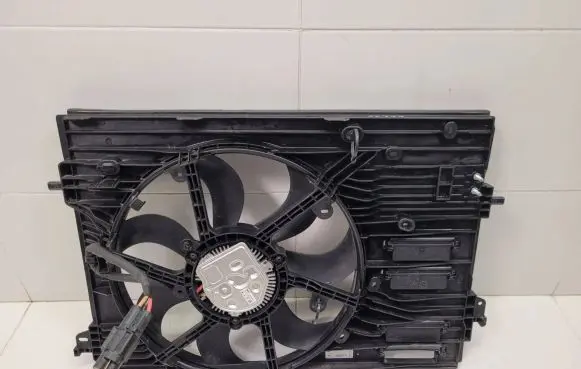 Renault Kadjar Electric radiator cooling fan 21481HV80B