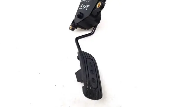 Nissan Note (E11) Accelerator throttle pedal 18002AX700