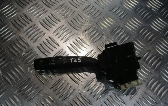 Toyota Avensis T250 Indicator stalk