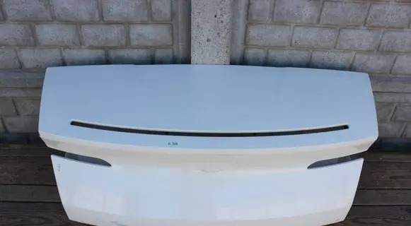 Aston Martin DB11 Tailgate/trunk/boot lid KY53L40626 HY53C40616