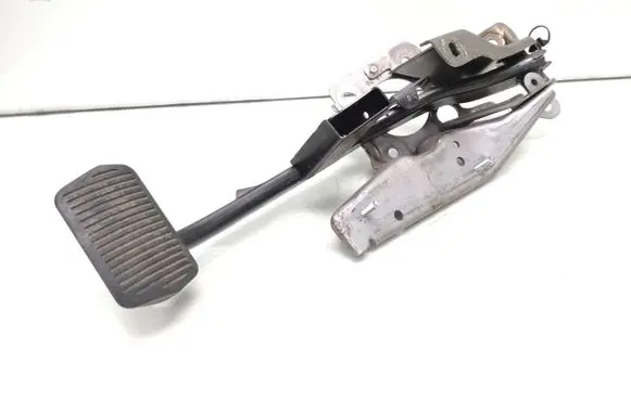 Volvo V40 Brake pedal 31445839