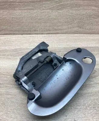BMW 5 E39 Rear door exterior handle 8210863