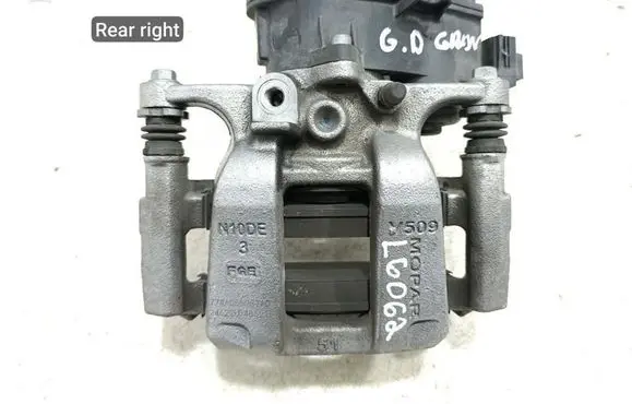 Jeep Grand Cherokee WL Rear brake caliper 068332774AD