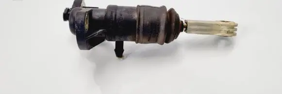 Audi A4 S4 B5 8D Clutch master cylinder 8E1721401