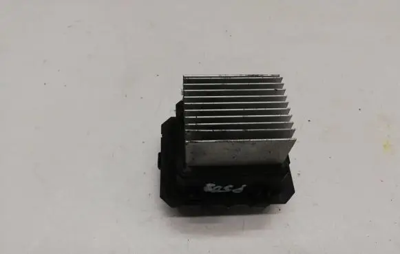 Peugeot 508 Heater blower motor/fan resistor T1017845r 145r21wpx
