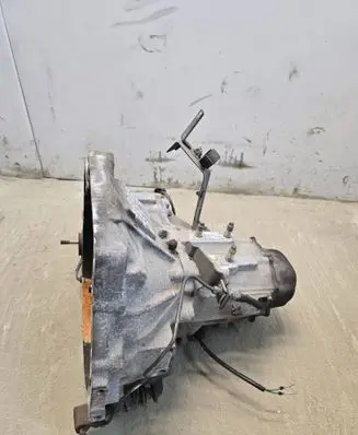 Mazda 323 F Manual 5 speed gearbox