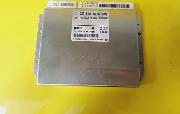 Mercedes-Benz E W210 Engine control unit/module 0295456432 0265109428