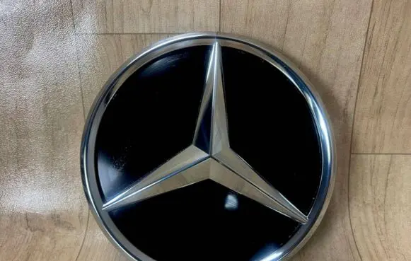 Mercedes-Benz C W206 Manufacturer badge logo/emblem A2068884900 2068884900