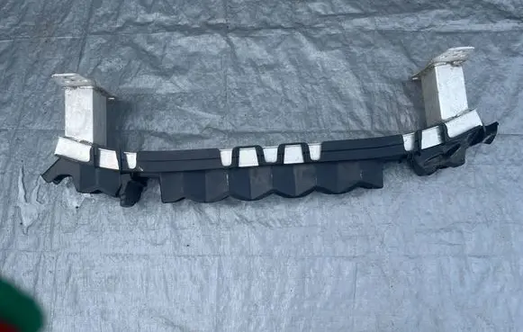 Jeep Renegade Front bumper support beam 