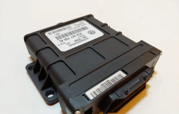 Audi Q7 4L Gearbox control unit/module 0C8927750AL