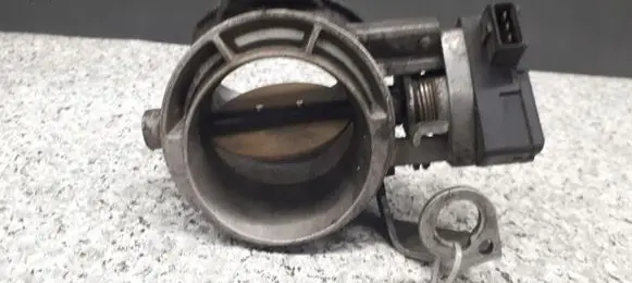 BMW 3 E36 Throttle body valve 1703562