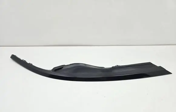 Under headlight/headlamp trim