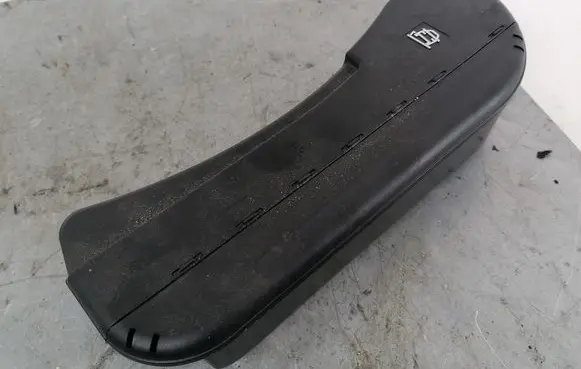 Audi A4 S4 B7 8E 8H Tool box 8E0012112A