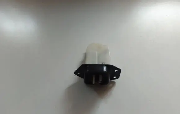 Loading door lock