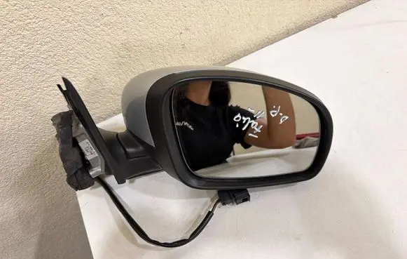 Skoda Fabia Mk2 (5J) Front door electric wing mirror E901034287