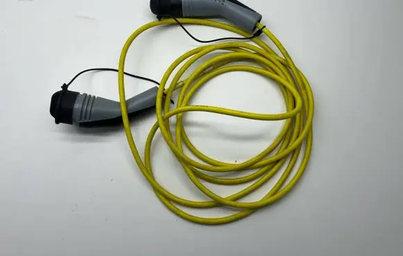 Volkswagen PASSAT B8 Electric car charging cable 12E971675AB SN0058888 622083661H