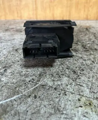 Ford Focus C-MAX Light switch 3M5T13A024DA