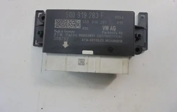 Skoda Fabia Mk3 (NJ) Parking PDC control unit/module 5Q0919283F