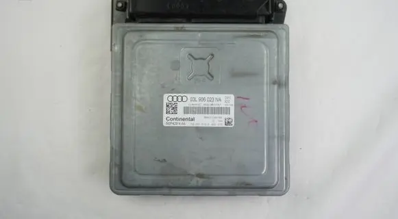 Audi A3 S3 A3 Sportback 8P Engine control unit/module 03L906023NA 5WP42914AA