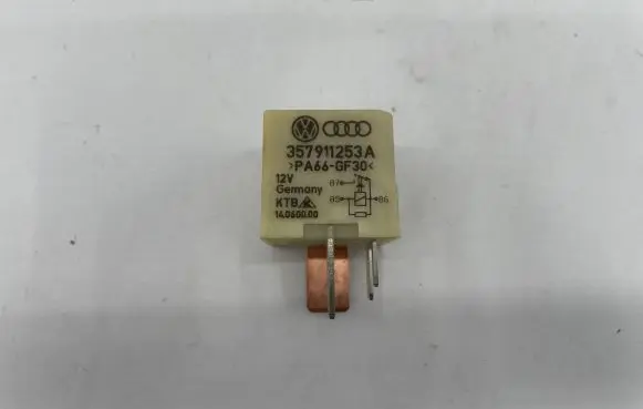 Volkswagen Caddy Other relay 357911253A