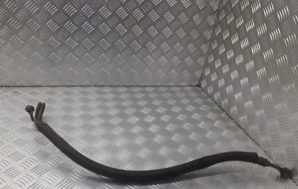Volkswagen PASSAT B5.5 Power steering hose/pipe/line