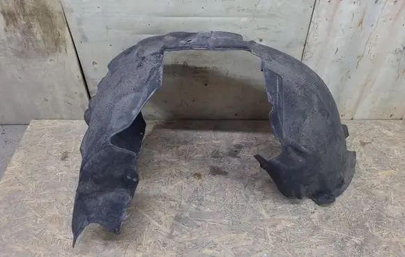 Audi A4 S4 B8 8K Front wheel arch liner splash guards 