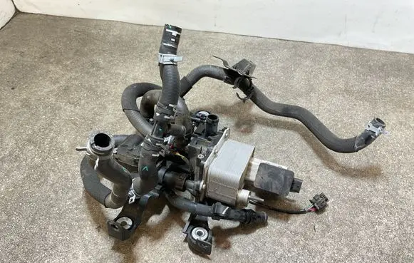 Volvo EX30 Electric car engine cooling hoses/pipes 