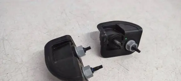 BMW X6 F16 Tailgate check strap stopper 7318693 7318694 13989610