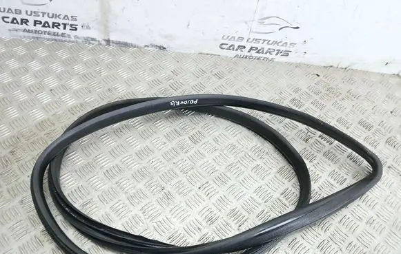 Ford Fiesta Front door rubber seal 
