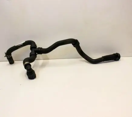 Volvo V60 Engine coolant pipe/hose 31338277