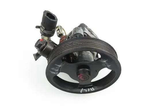 Mazda 3 I Power steering pump 
