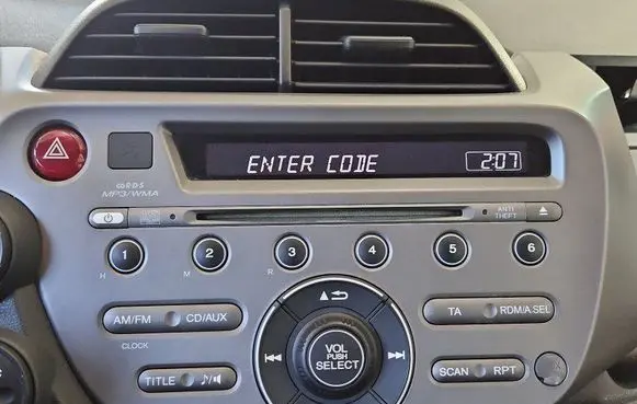 Radio/CD/DVD/GPS head unit