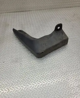 Toyota Yaris XP210 Front mudguard PW3890D000