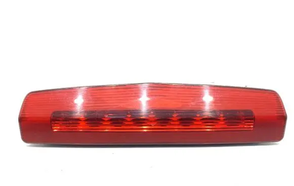 Opel Zafira B Third/center stoplight 13211587