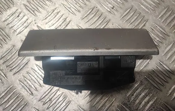 Land Rover Discovery 4 - LR4 Car ashtray AH2204812B