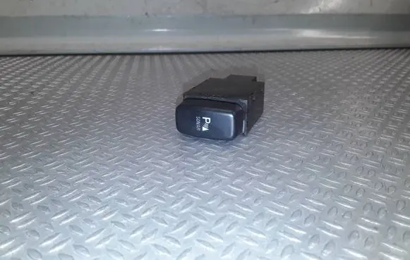 Mitsubishi Grandis Parking (PDC) sensor switch 