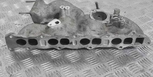 Chevrolet Captiva Intake manifold
