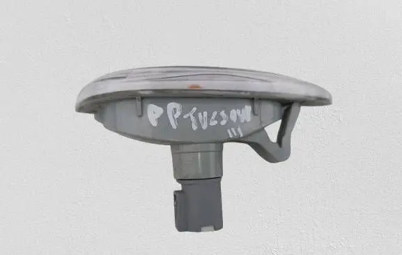 Hyundai Tucson TL Front fender indicator light 