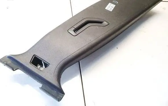 Volvo V50 (B) pillar trim (top) 9486846