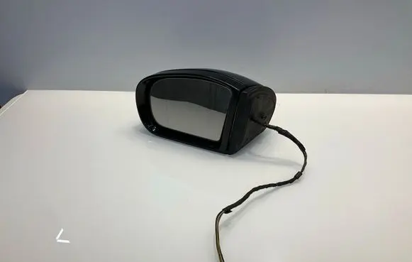 Mercedes-Benz C W203 Front door electric wing mirror