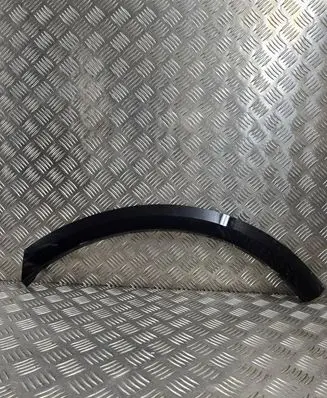 Audi Q8 Rear arch trim 4M8853817