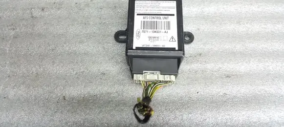 Ford Mondeo MK IV Light module LCM 7S7113K031AJ