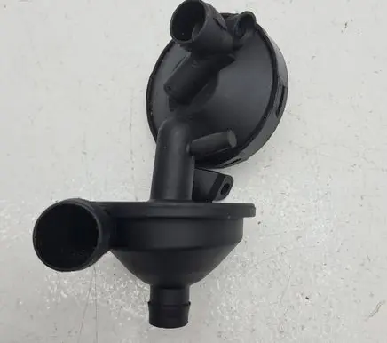 BMW 5 E39 Oil breather separator 7501566 080600
