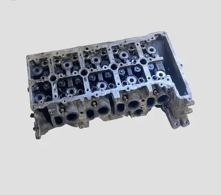 BMW 3 E90 E91 Engine head 7797678 779767806