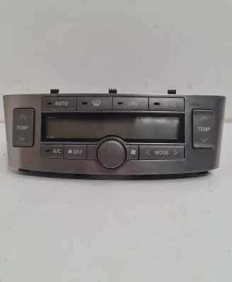 Toyota Avensis T250 Climate control unit 5590205050H 6G25040