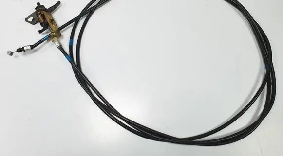 Mazda 323 F Fuel cap flap release cable 323F