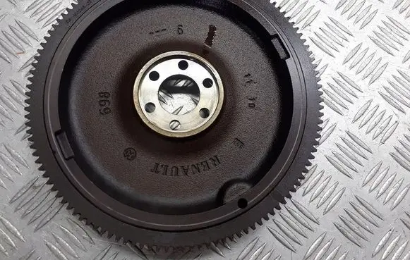 Renault Clio III Dual mass flywheel 