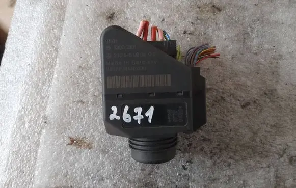 Mercedes-Benz E W210 Ignition lock A2105450208 2105450208