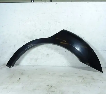 Foot area side trim