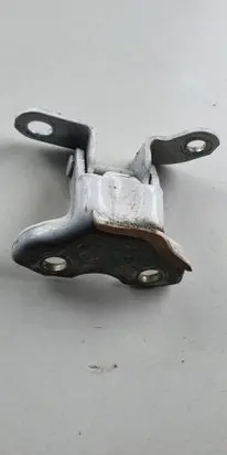 Toyota Yaris Rear door upper hinge